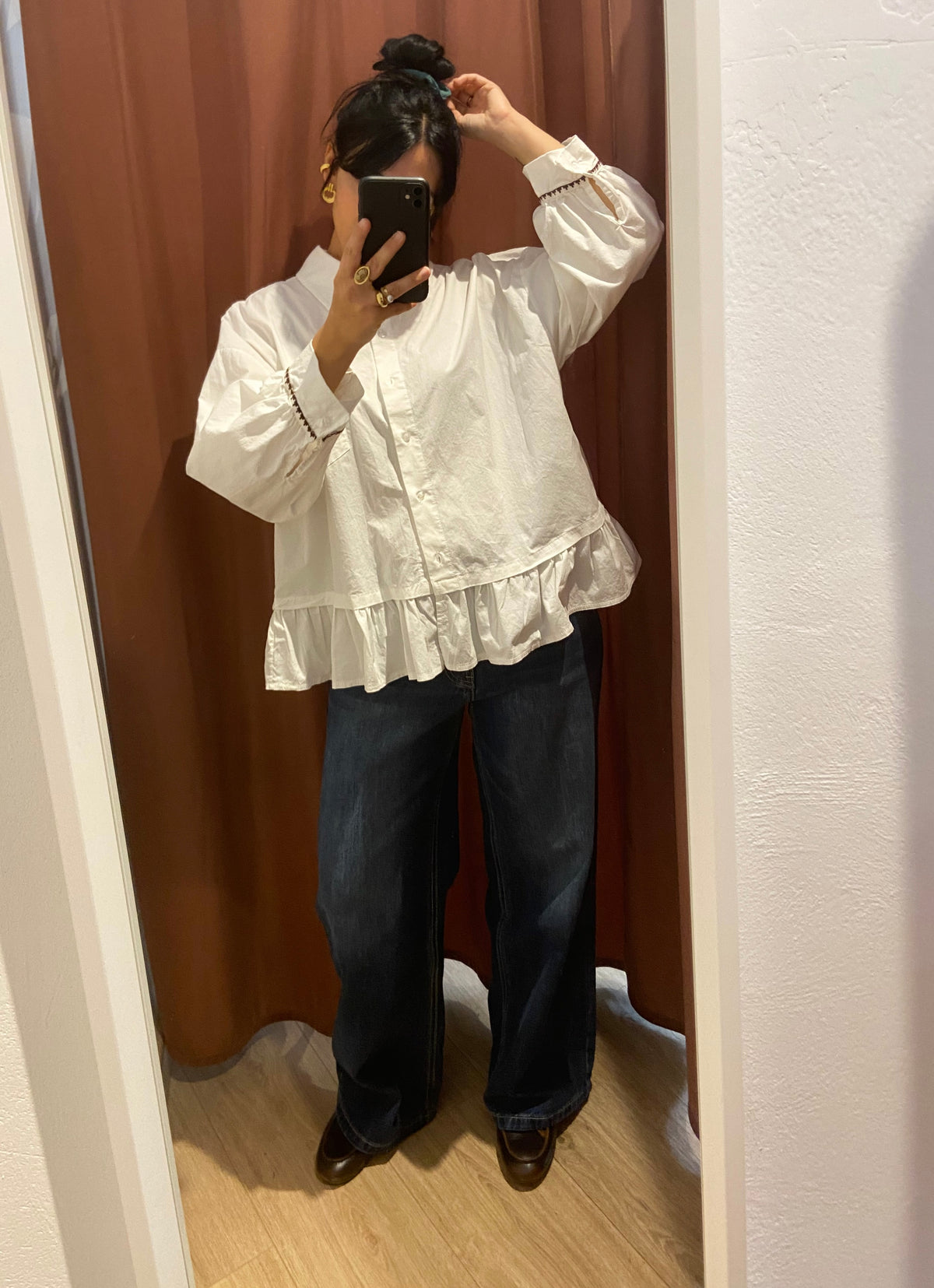 Camicia ricami e volant