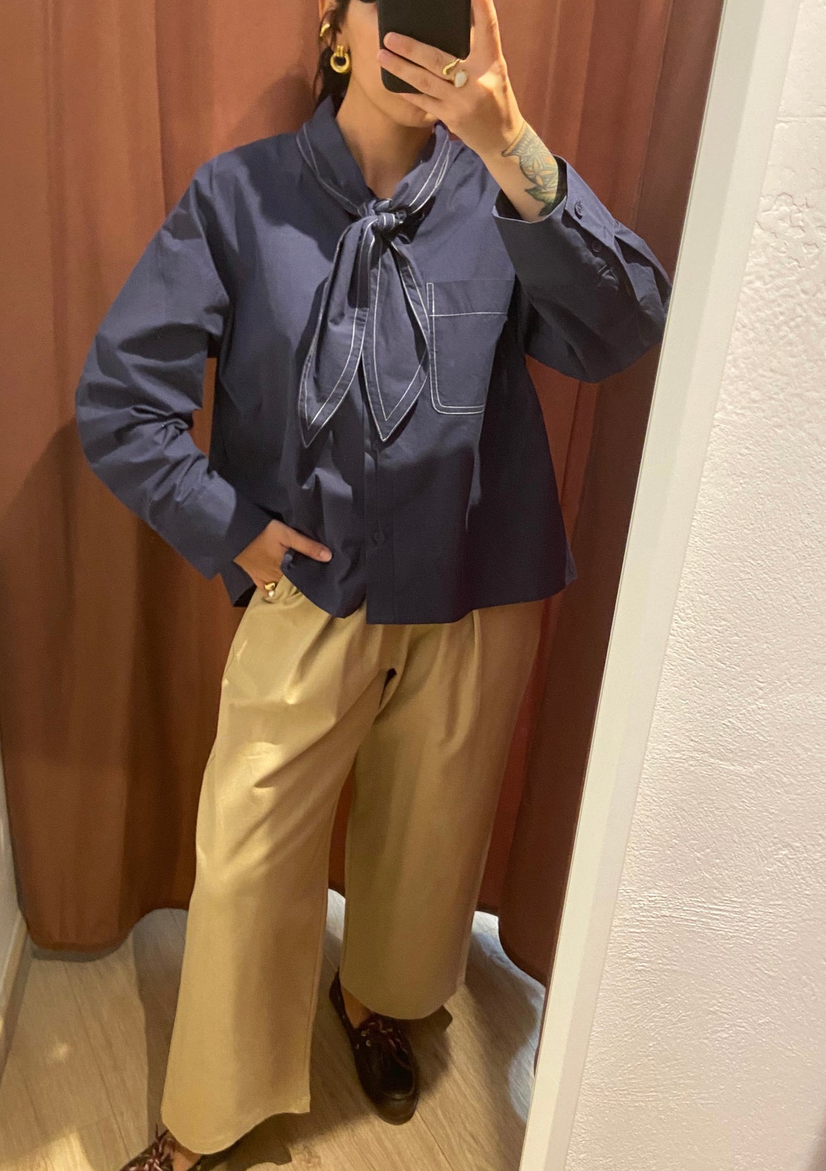 Camicia cravatta e taschino
