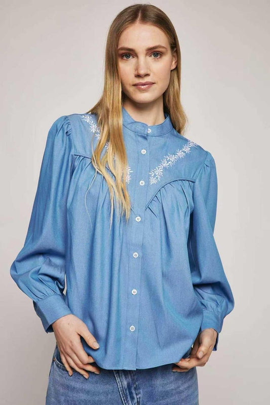 Camicia denim con ricami